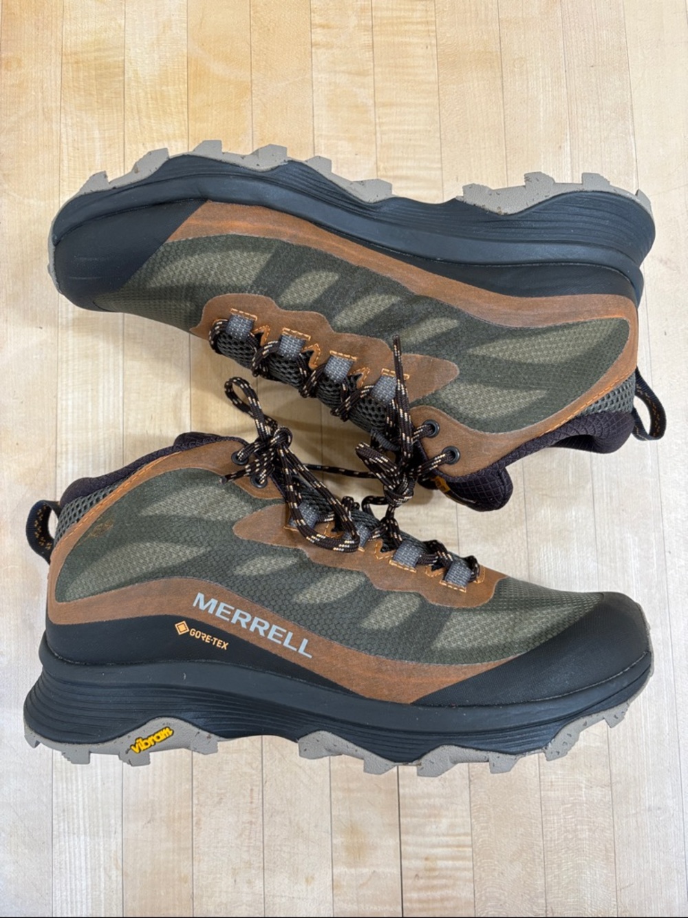 Merrell Men's Size 9 Moab Speed MID GTX Gore-Tex Vibram Hiking Shoes #J135411